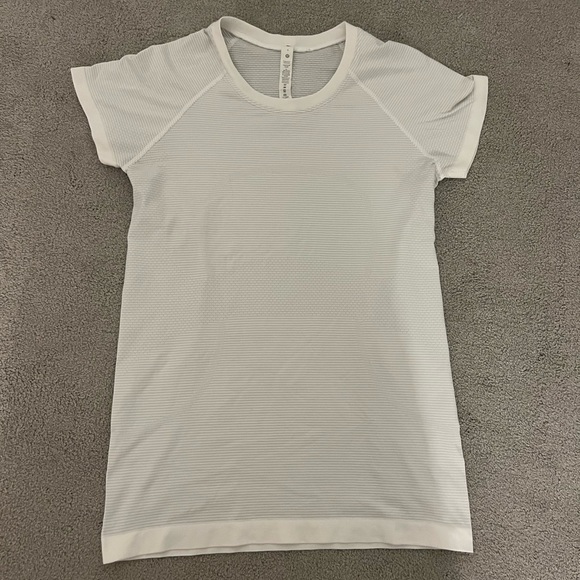 lululemon swiftly tech tee - Picture 1 of 2